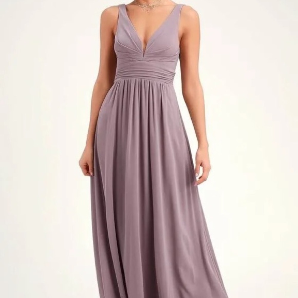 Lulu's Leading Roll Taupe Maxi